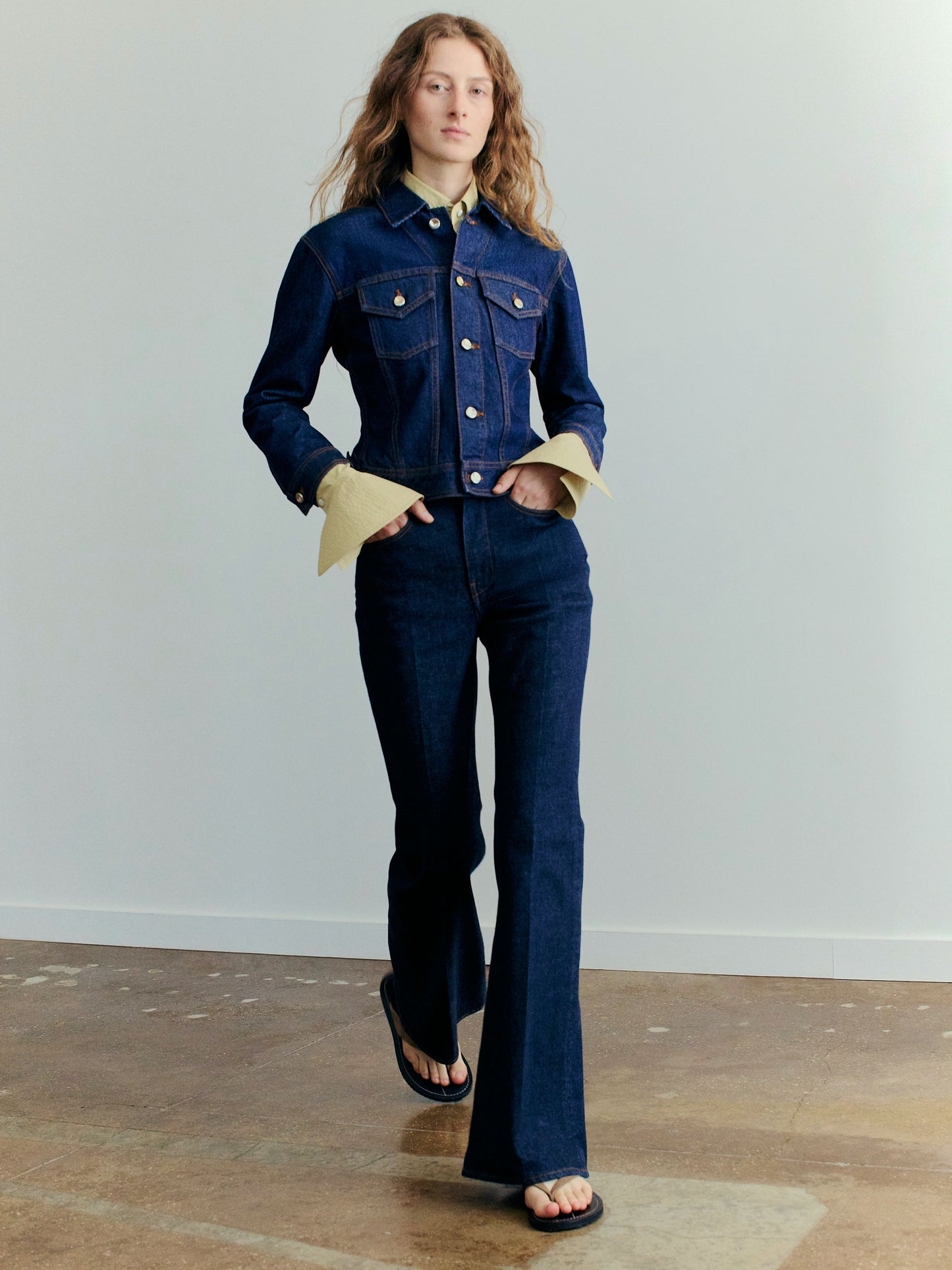 SPUR-JEAN_SABLE-WASH_OS11102-DS2505-0401_EDITORIAL
