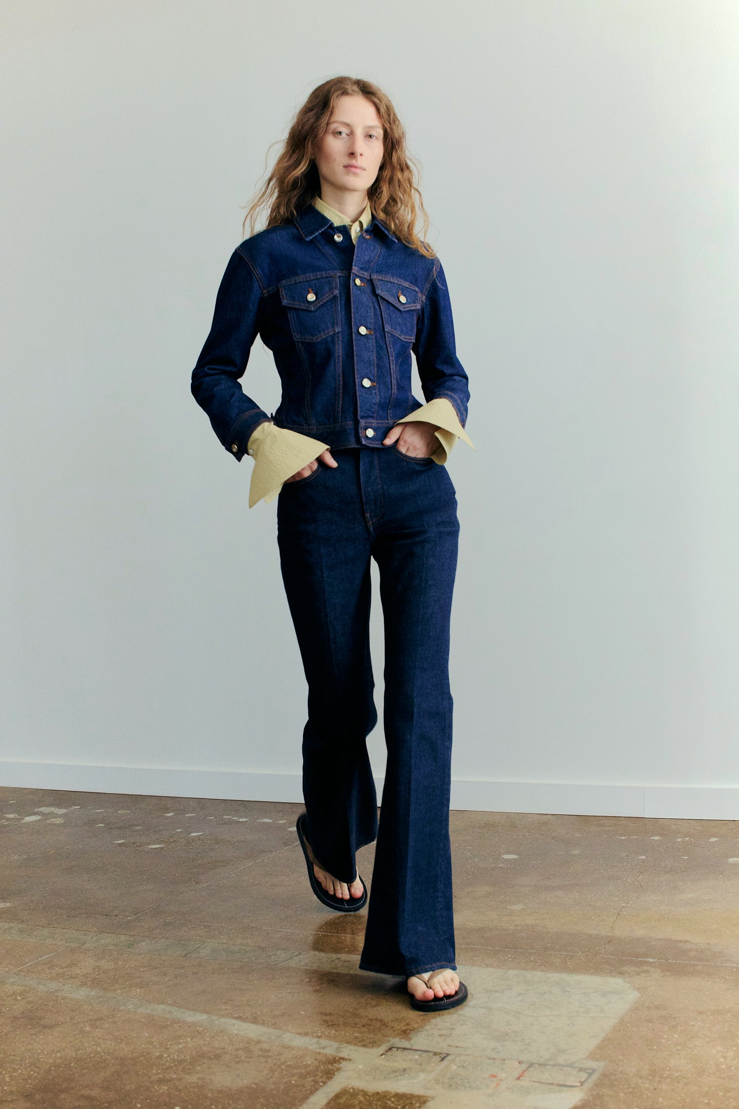 Spur Jean in Sable Wash