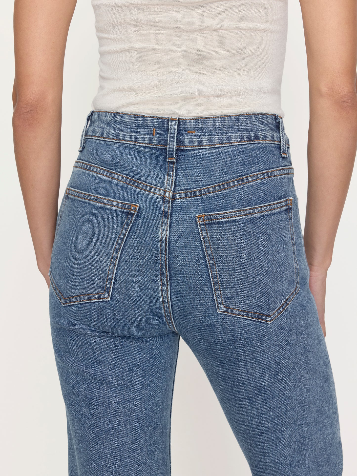HOVER.JEAN_HORIZON.WASH_OS11001-DS2505-0400_1099_DETAIL_1