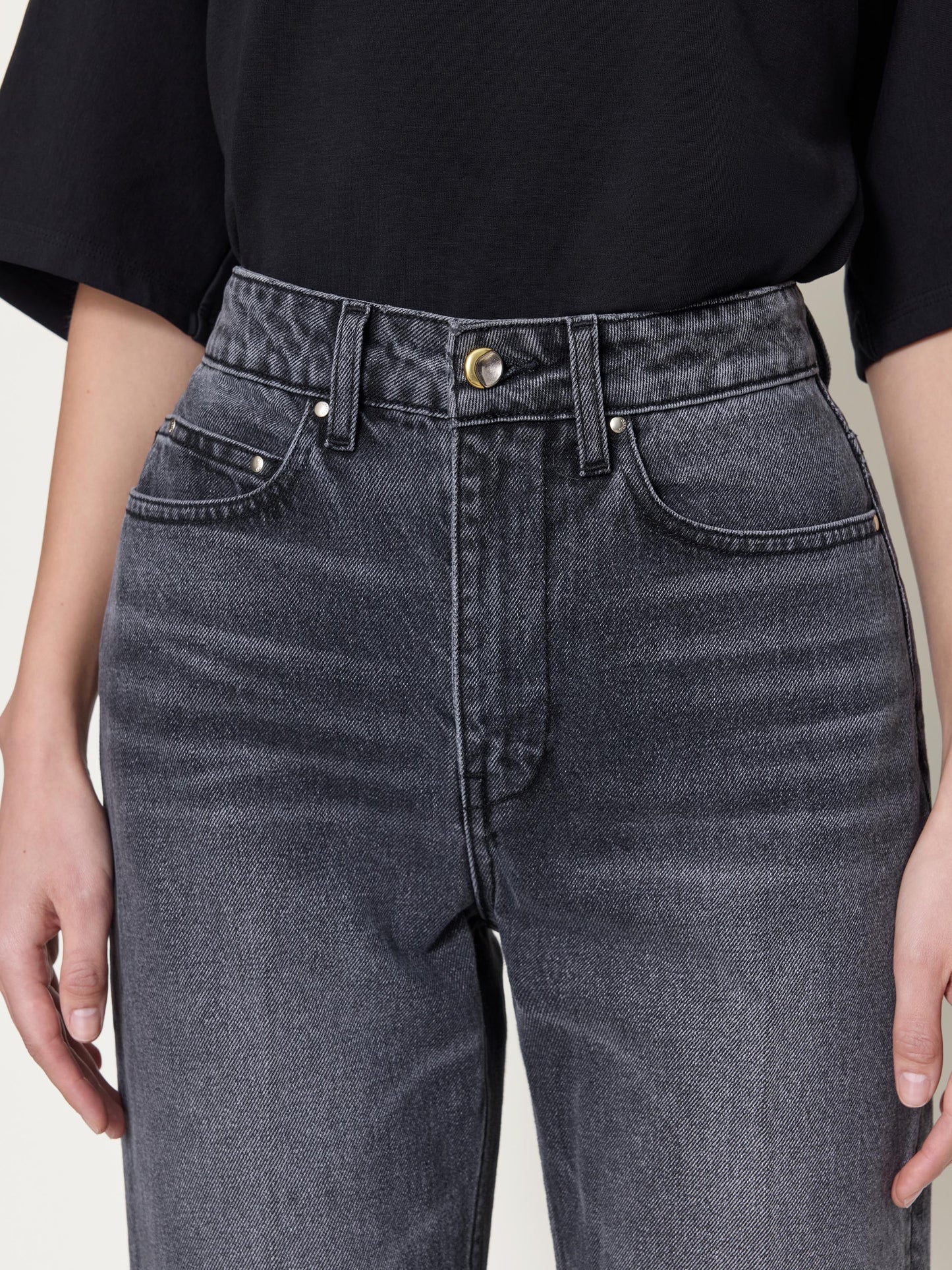 OS11001-DR2502-0023-Drift-Jean-in-Storm-Wash-DETAIL_2
