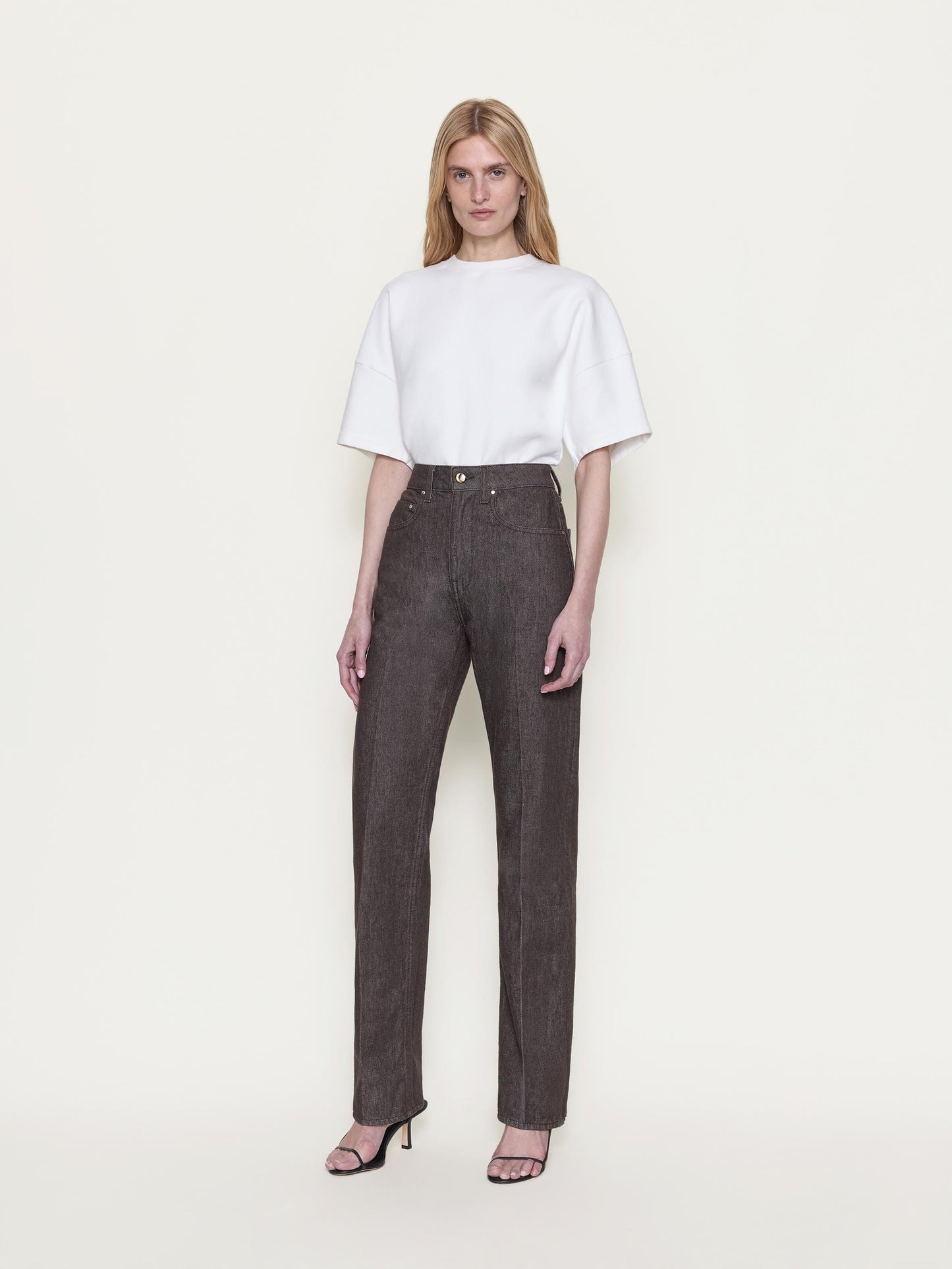 Ossou_FW26_OS11007-DR2607-0211_NOON.JEAN_SORREL.WASH_MAIN