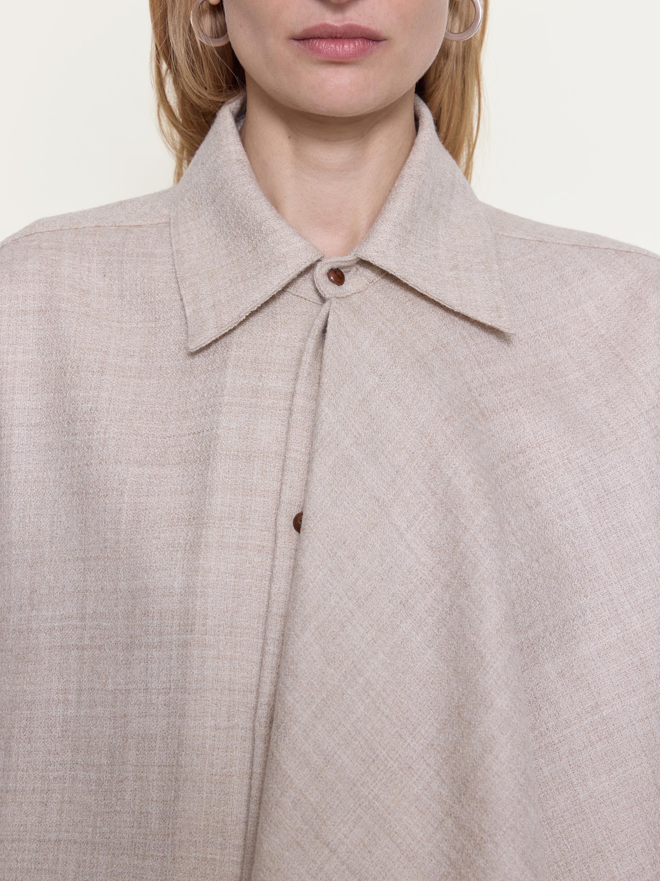 OS22123-RW2602-0274-Tess-Shirt-in-Rye-DETAIL