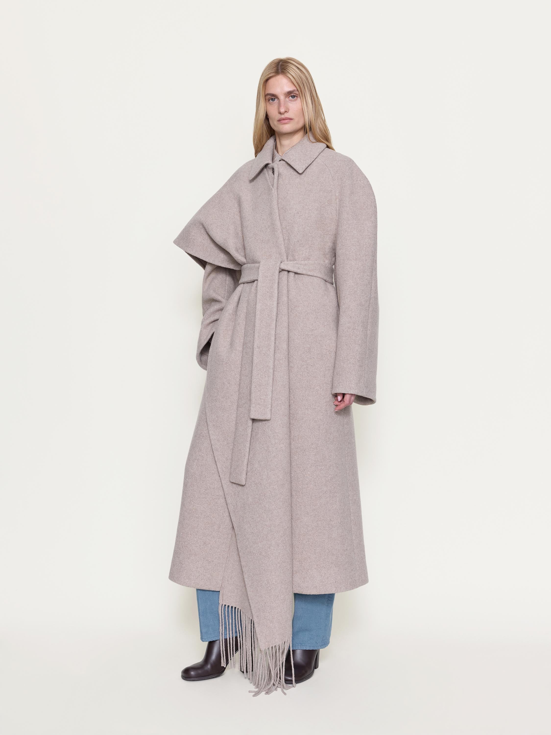 OS22194-RW2601-0273-Canyon-Coat-in-Dune-Melange-FRONT