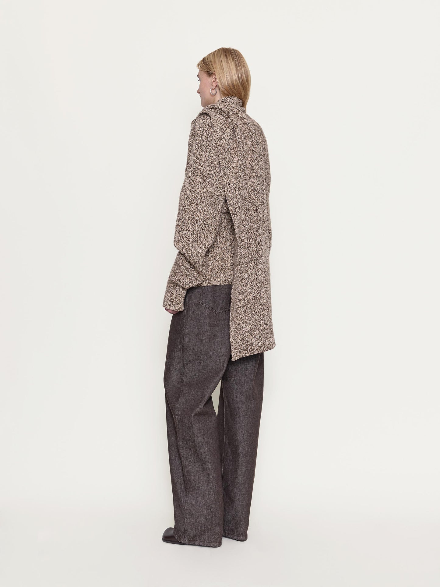 OS32198-KW2613-0214-Wright-Sweater-in-Sorrel-Melange-BACK