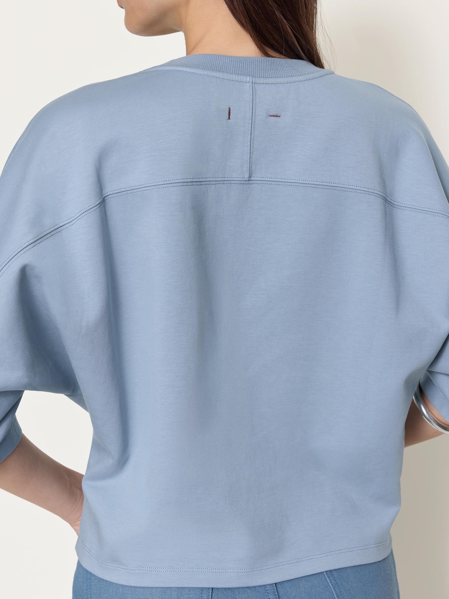 OS42013-RJ2501-0408-Rift-T-Shirt-in-Cove-DETAIL