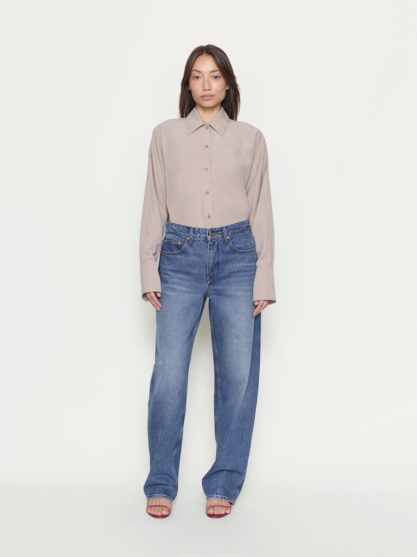Ossou_PF26_OS11003-DR2501-0405_RIDER.JEAN_CLOUD.WASH_MAIN