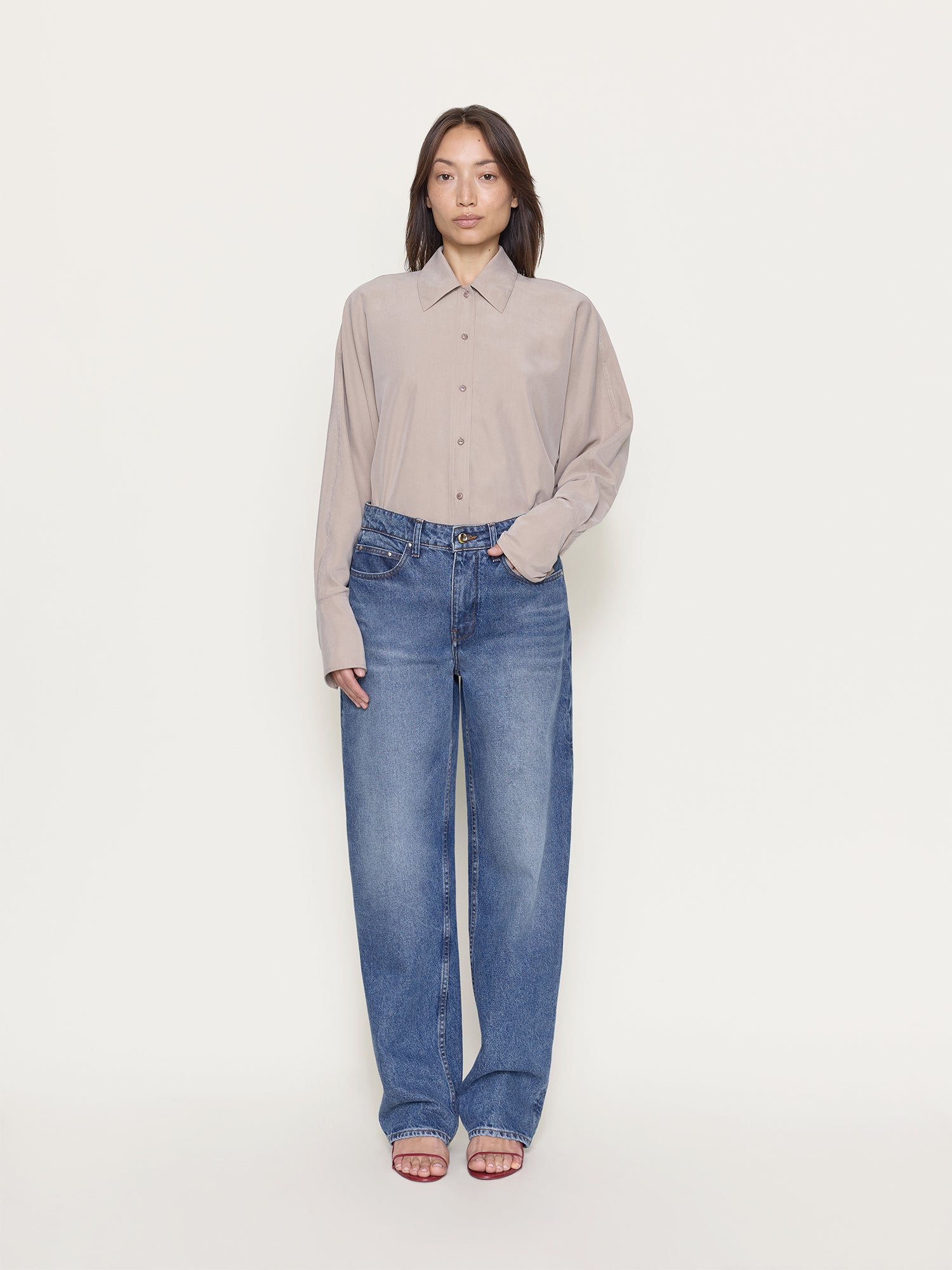 Ossou_PF26_OS11003-DR2501-0405_RIDER.JEAN_CLOUD.WASH_MAIN