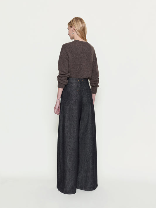Ossou_PF26_OS11019-DT2501-0003_SLICK.PANTS_ASH_BACK