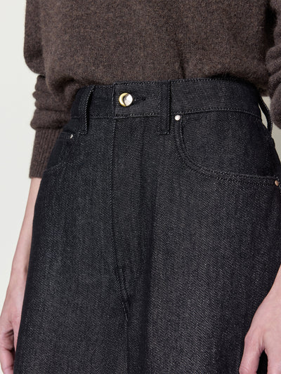 Ossou_PF26_OS11019-DT2501-0003_SLICK.PANTS_ASH_DETAIL_2