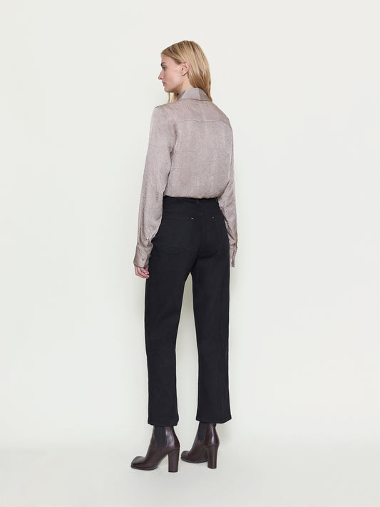 Ossou_PS27_OS11001-DS2606-0000_HOVER.STRETCH.JEAN_DUSK_BACK