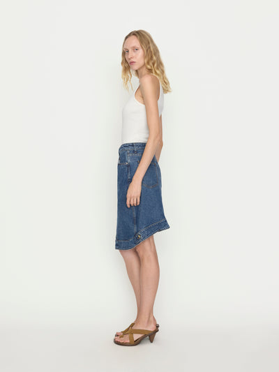 Cambria-Skirt-in-Horizon-Wash_OS16262-DR2501-0400_PROFILE