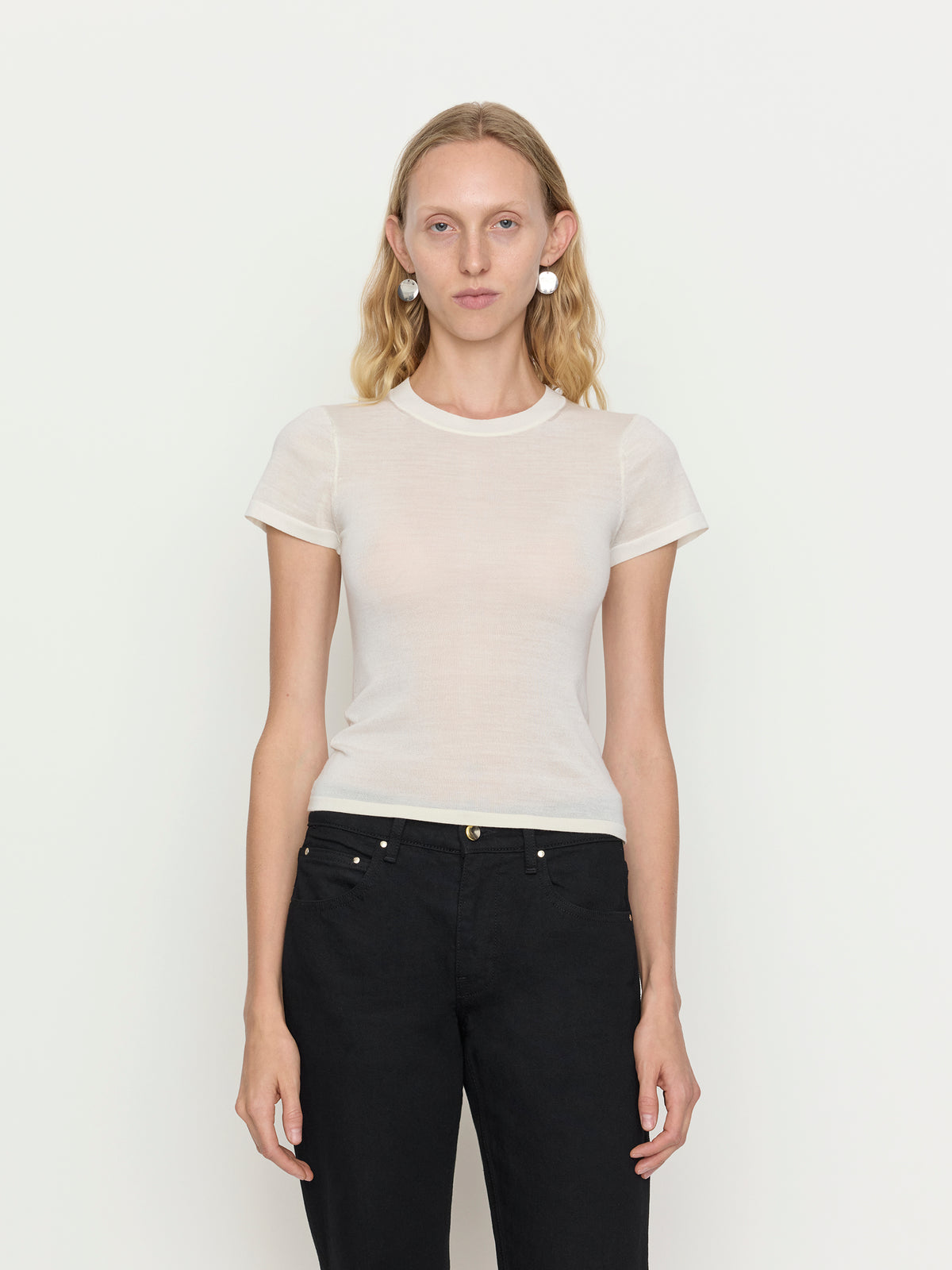 Dixon-T-Shirt-in-Milk_OS32275-KS2601-0101_FRONT