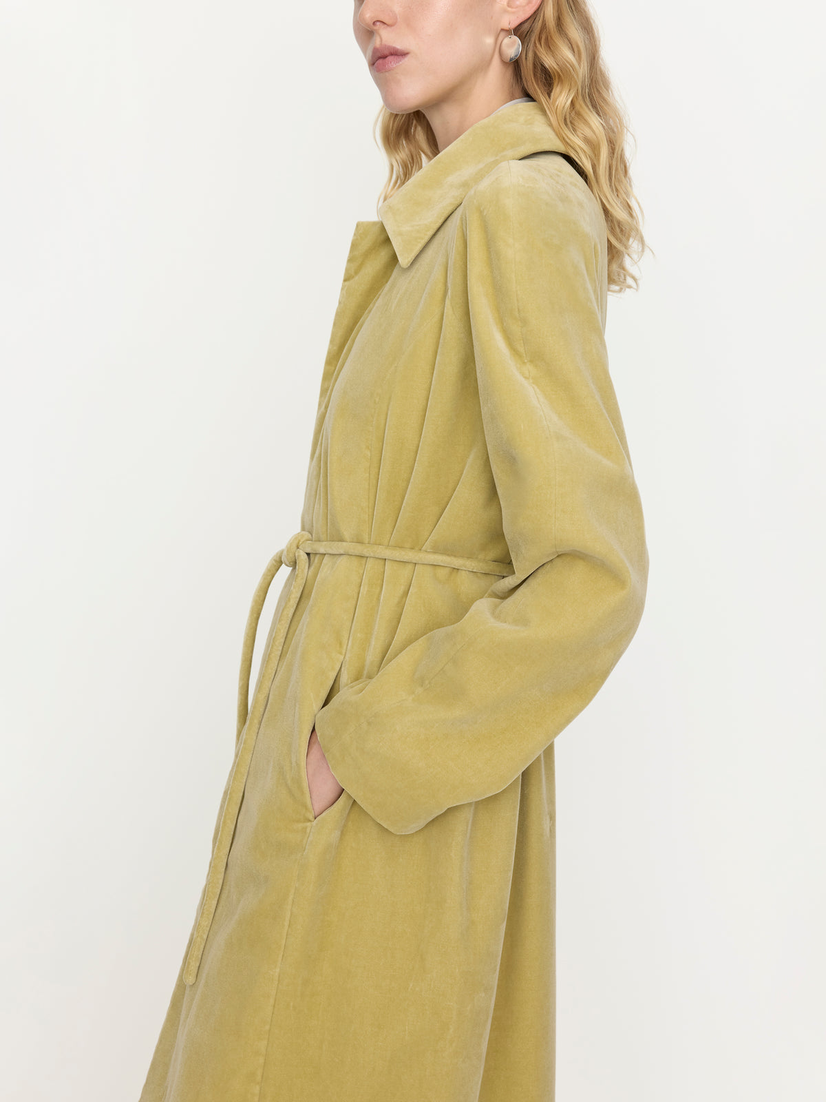Ember-Coat-in-Citron_OS24264-RC2608-0706_DETAIL_3