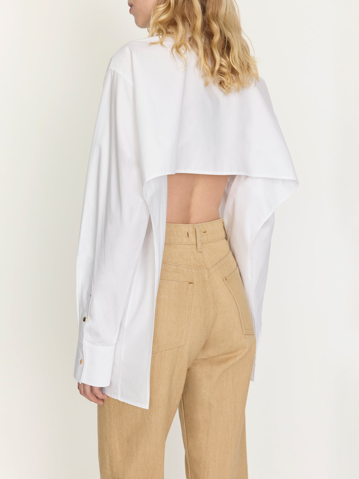 Mara-Shirt-in-Milk_OS22263-RC2501-0101_DETAIL_1