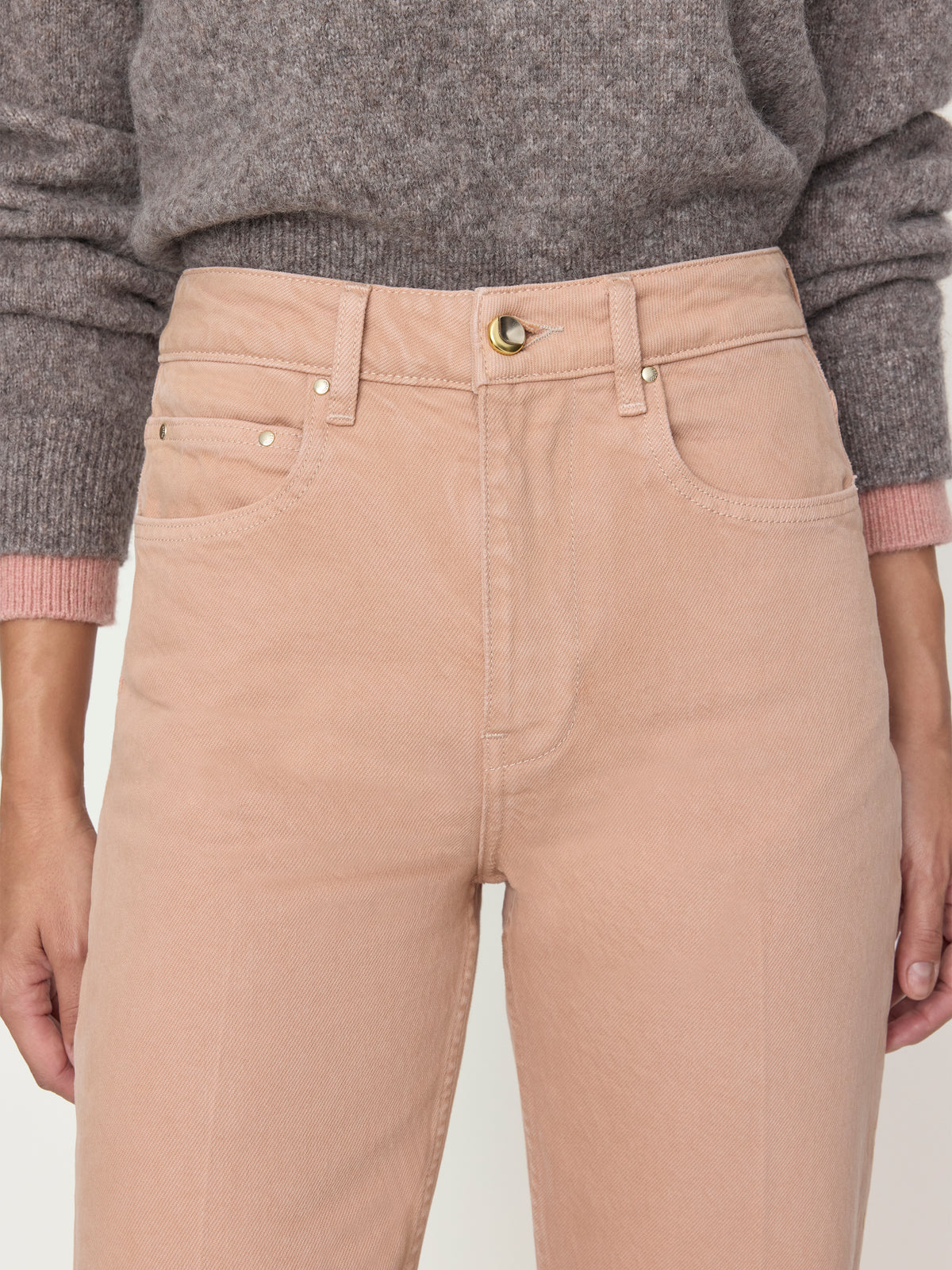 Noon-Jean-in-Quartz-Wash_OS11007-DR2614-0654_DETAIL_2
