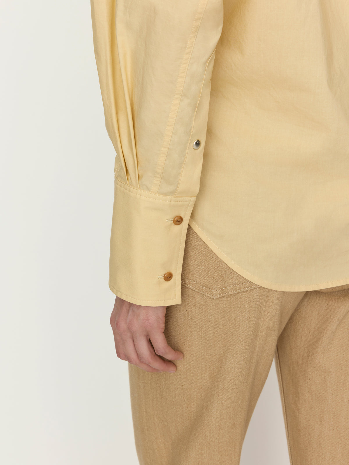 Ridge-Shirt-in-Butter_OS22012-RC2501-0700_DETAIL_2