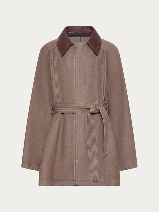 Ossou_SS26_OS14073-DY2504-0200_SWEEP.JACKET_LOAM_GHOST