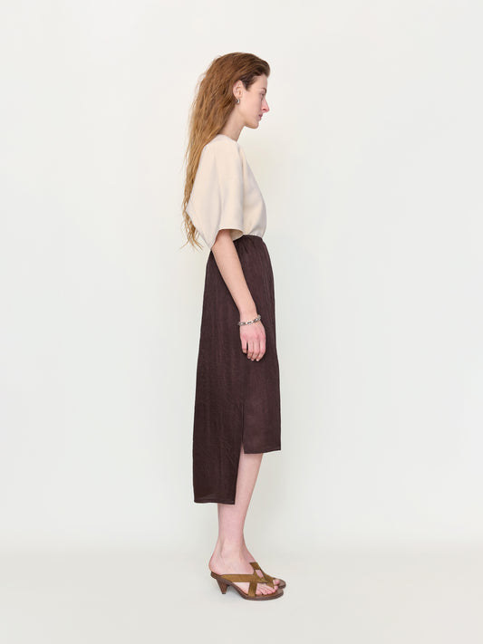 PF26_OS26150-RS2601-0252_LAURELSKIRTCEDAR_PROFILE