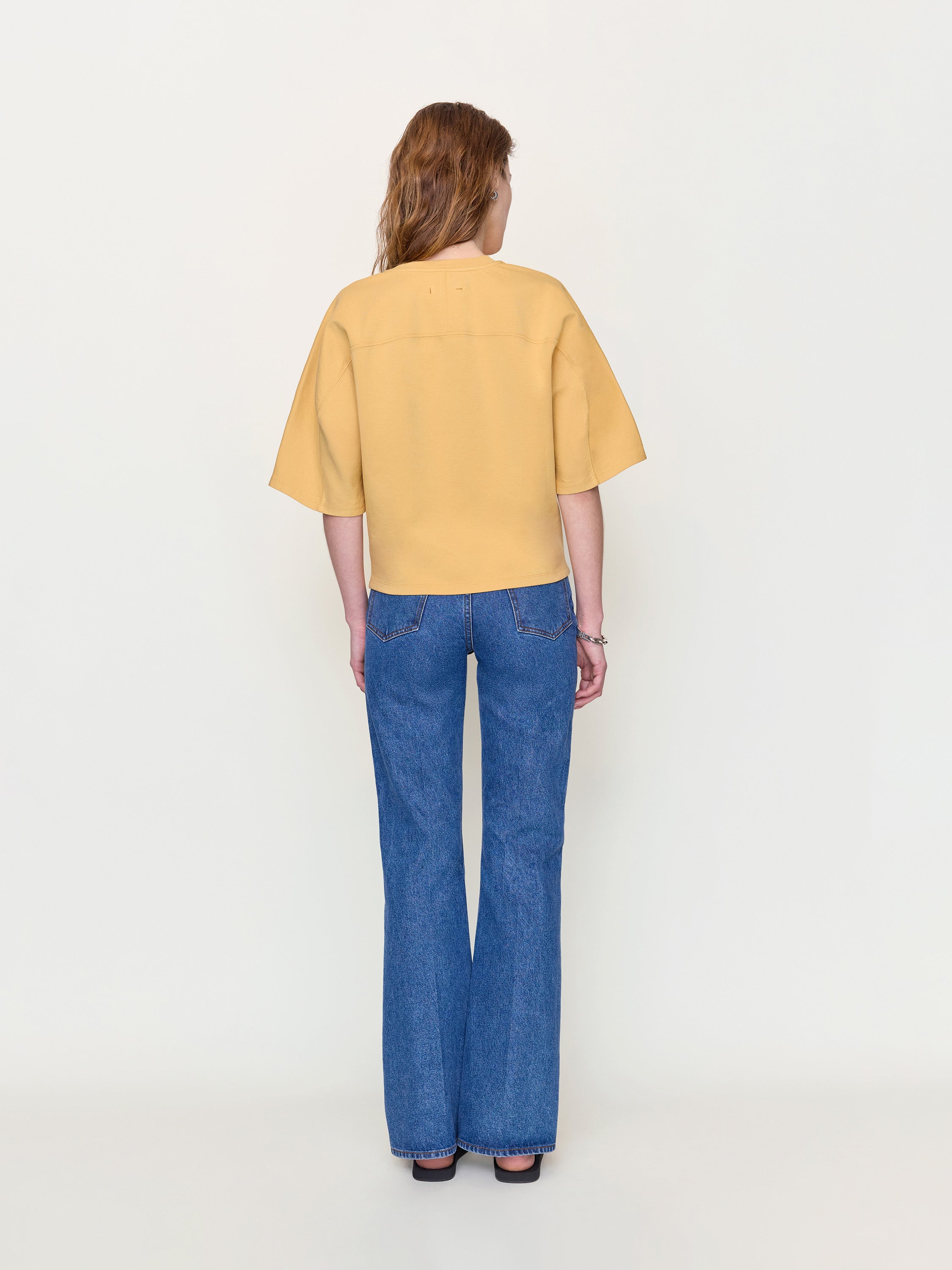 Ossou_PF26_OS11102-DR2501-0400_SPUR.JEAN_HORIZON_BACK