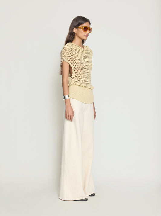 REID-TOP_BUTTER_OS32092-KW2503-0700_PROFILE