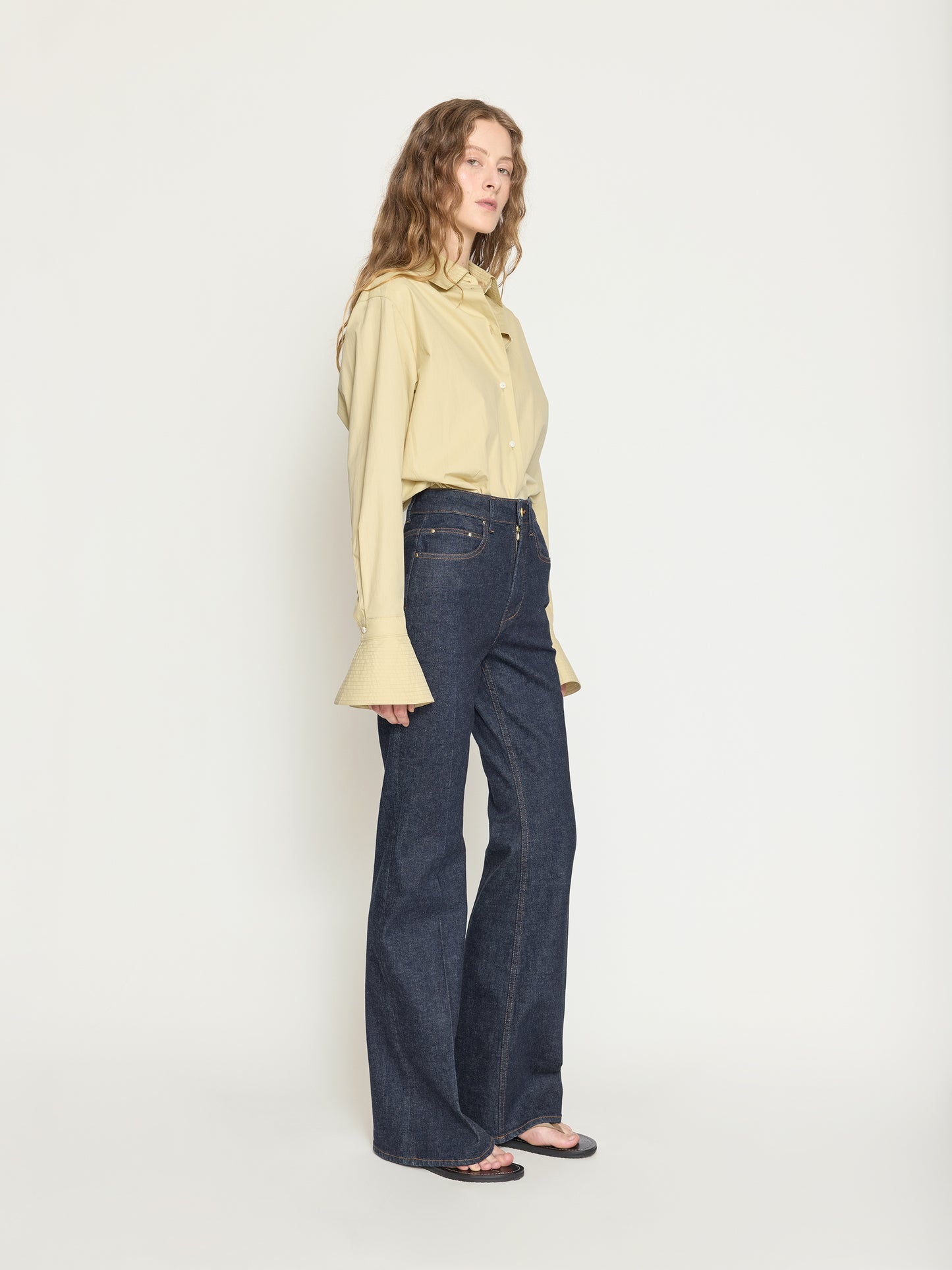 Spur Jean in Sable Wash