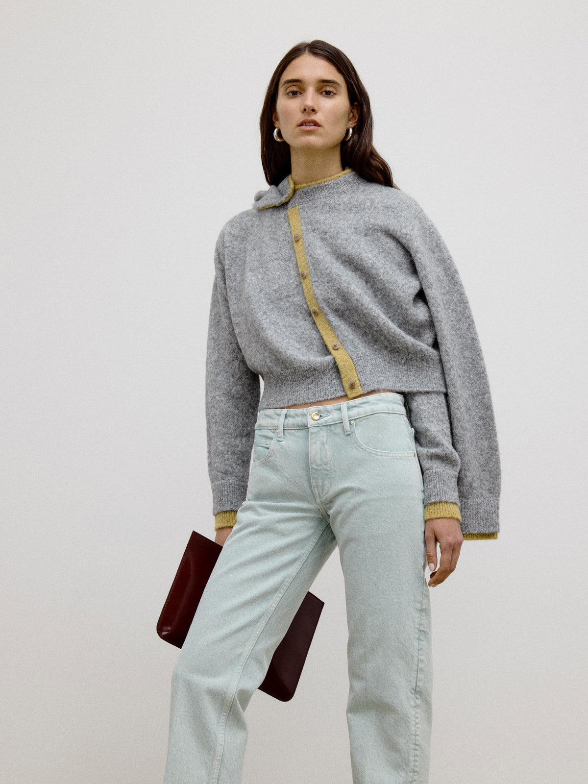 Lana-Cardigan-in-Stone-and-Citron_OS32230-KW2611-0026_EDITORIAL